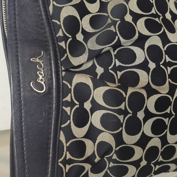 Coach Handbag - Picture 2 of 8